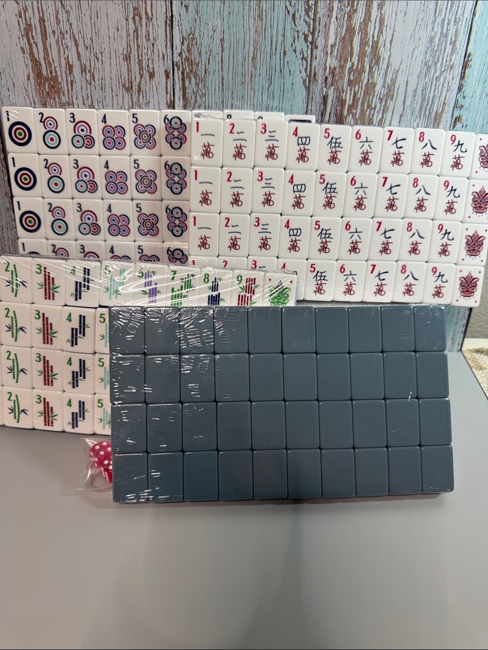 Classic Mahjong Set with Blue Tiles